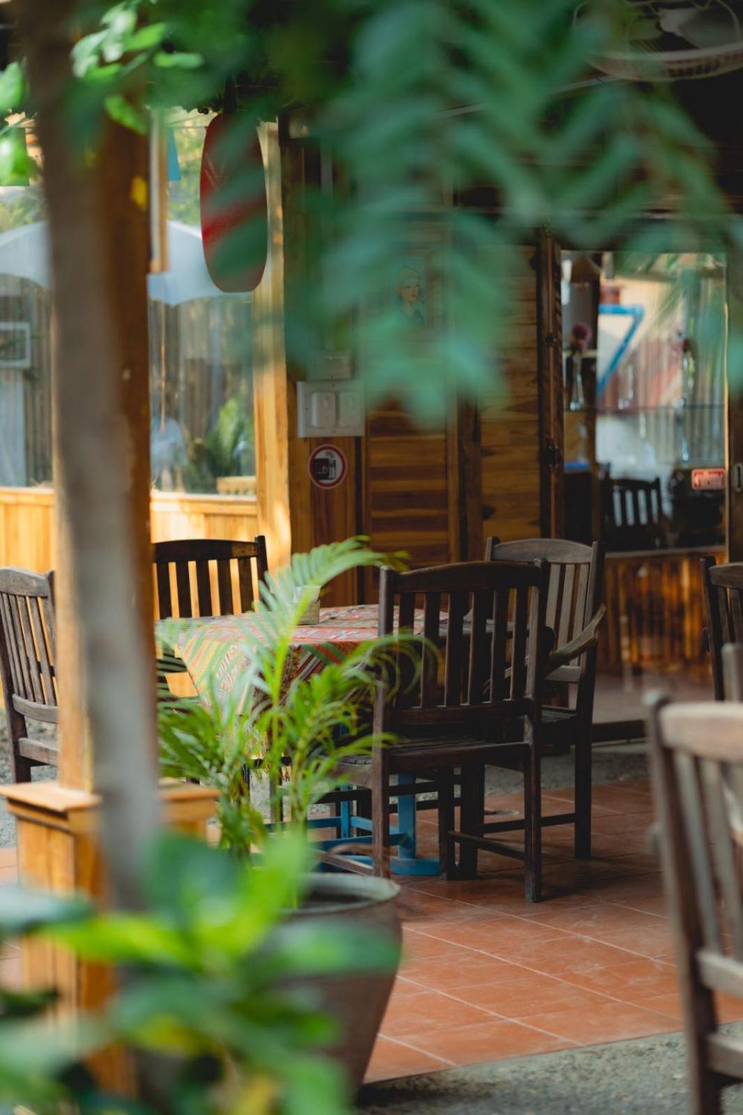Chanthavong Hostel Luang Prabang Extérieur photo